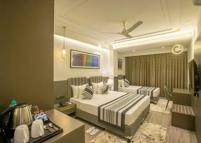 Plazzo Prime Plaza At Delhi Airport